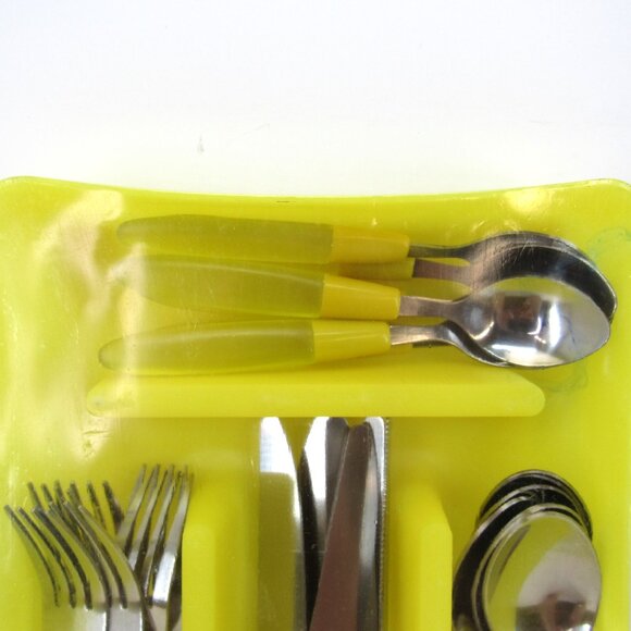 Flatware Set 24 Piece Yellow Lucite Handle and Stainless Steel w/Yellow Case New - Picture 2 of 8